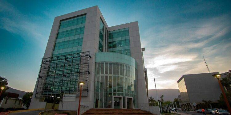 La UAT inicia su período vacacional administrativo de verano 2023