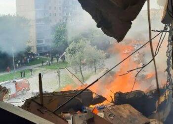 Ataque ruso contra Krivi Rig deja ya 6 muertos y 75 heridos