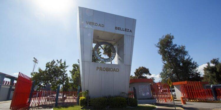 Reanuda la UAT labores administrativas