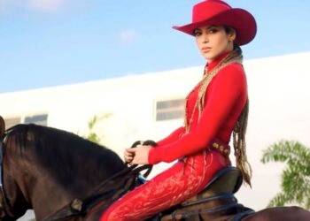 Fiscalía española acusa ahora a Shakira de defraudar 6 millones de euros