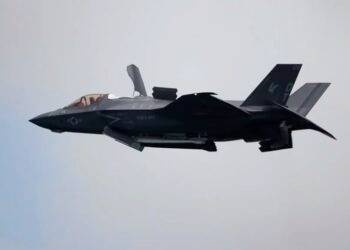 El piloto de un F-35 se eyectó, el avión quedó volando sin rumbo y desapareció