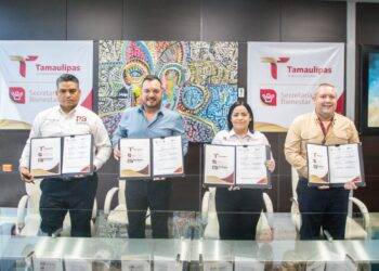 Firma SEBIEN, convenio para establecer “Comedores del Bienestar” en Río Bravo