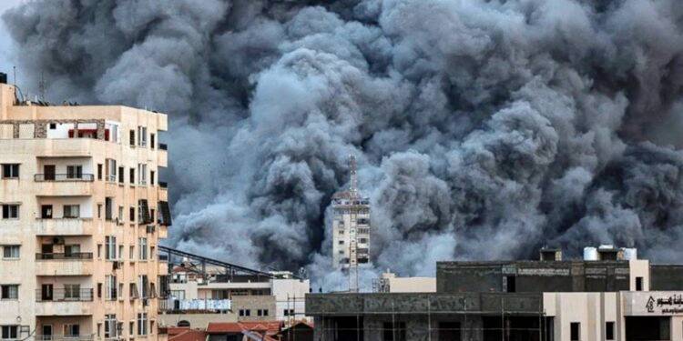 Ejército envía avión a Israel para traer a mexicanos ante conflicto