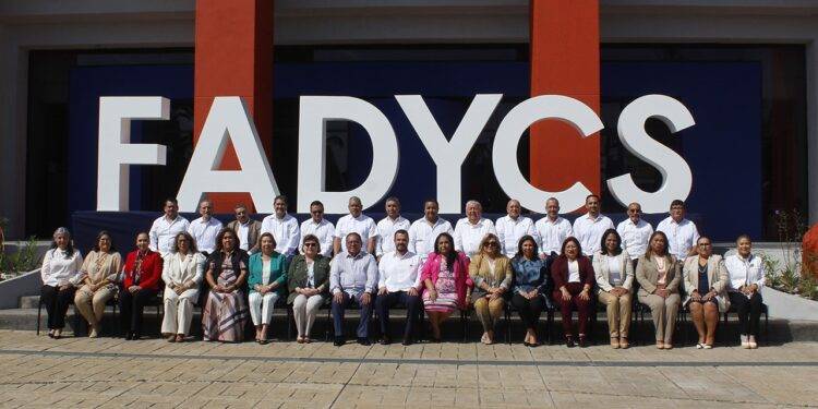 Rector de la UAT visita la Facultad de Derecho Campus Tampico