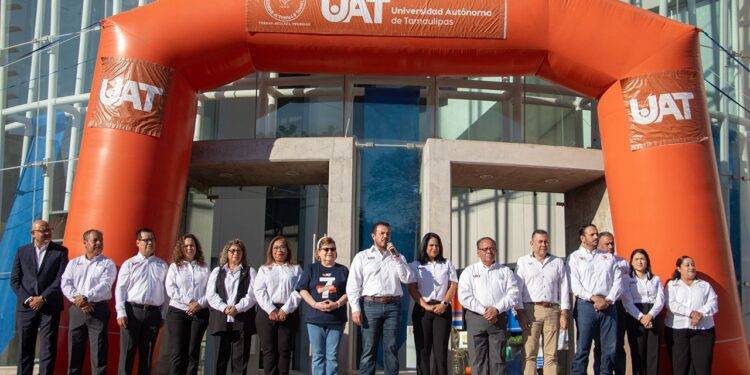 Rector de la UAT preside actividades de aniversario de la Biblioteca Central Victoria