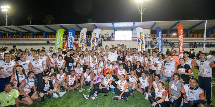Realiza UAT con éxito la primera carrera nocturna 5k en Ciudad Victoria