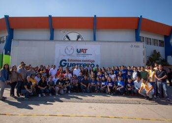 Rector de la UAT da banderazo de salida al apoyo para damnificados en Guerrero