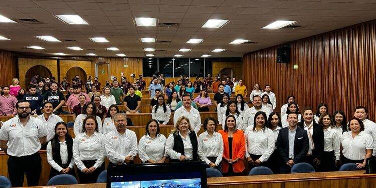 Fortalece UAT las prácticas preprofesionales de sus estudiantes