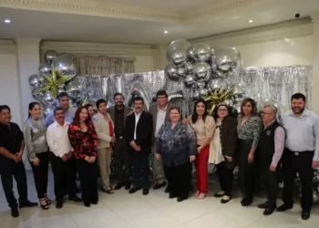 El rector Dámaso Anaya preside festejos navideños de la UAT en Cd. Mante