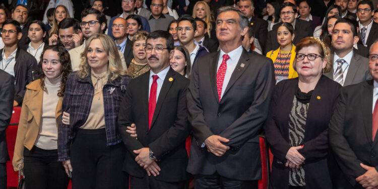 Reafirma el gobernador Américo Villarreal todo su respaldo a la UAT