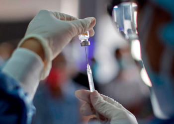 El Gobierno de México aprueba la venta de las vacunas de Moderna y de Pfizer contra covid-19