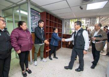 Inicia Dámaso Anaya recorrido por facultades de la UAT