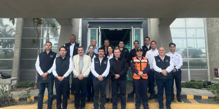 El rector Dámaso Anaya sostiene acuerdos de la UAT con el sistema portuario de Altamira