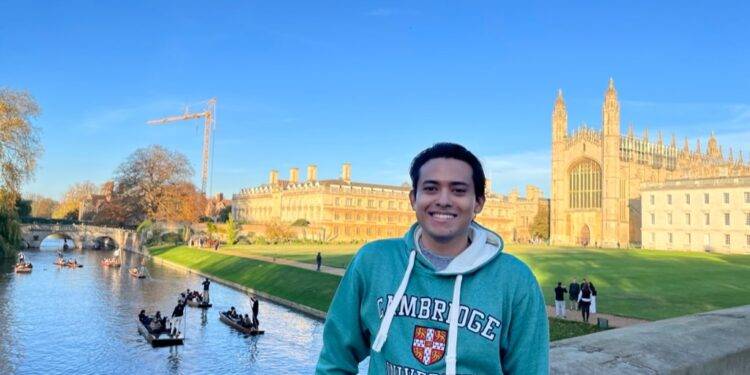 José Luis López lleva el prestigio de la UAT a nivel internacional