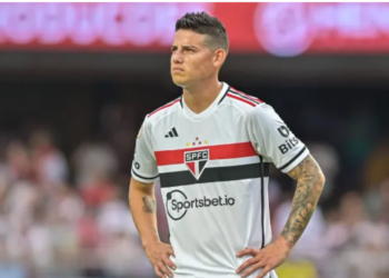 «Es momento»: Afición de Cruz Azul le pide a Iván Alonso el fichaje de James Rodríguez