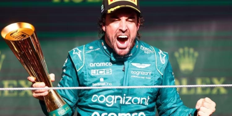 Fernando Alonso suena como fuerte candidato para Mercedes… y Red Bull