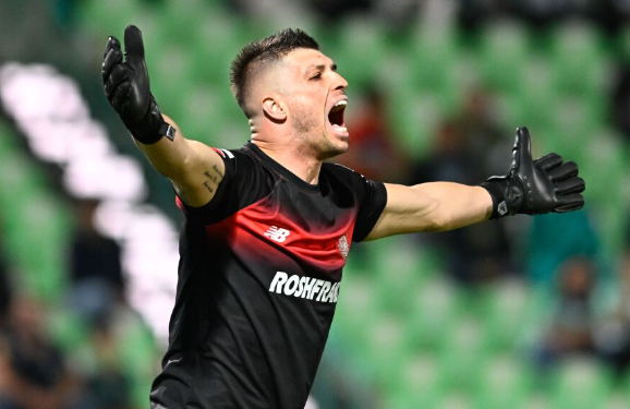 Tiago Volpi no continuaría en Toluca tras polémica con aficionados