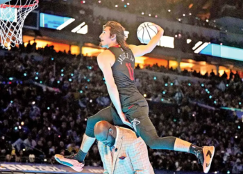 Jaime Jáquez Jr. enseñó el camino por encima de Shaquille O’Neal