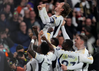 Modric conserva la llama e ilumina al Madrid ante el Sevilla