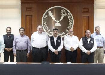 Rector estrecha vínculos de la UAT con sector empresarial del sur de Tamaulipas