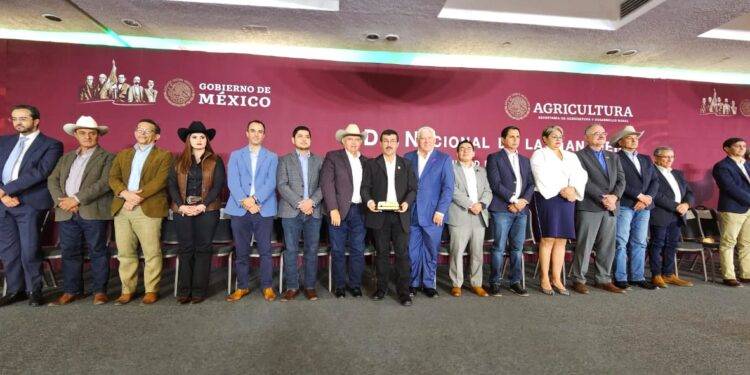 Recibe la UAT reconocimiento nacional de la Secretaría de Agricultura y Desarrollo Rural