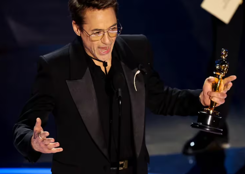Robert Downey Jr. ganó el primer Oscar de su carrera por su papel en ‘Oppenheimer’