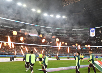 FIFA descalifica cánticos discriminatorios en el México vs EU