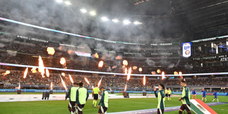 FIFA descalifica cánticos discriminatorios en el México vs EU
