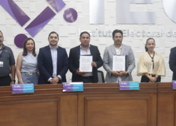 Firman convenio IEC y Canirac Saltillo para promoción del voto