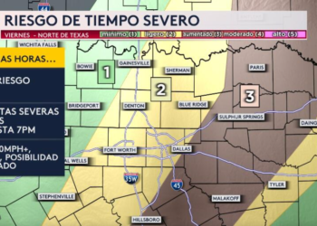 Imágenes: fuertes tornados en Estados Unidos arrasan todo a su paso