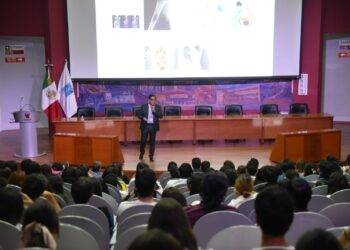 Investigador de la UAT expone nuevos avances sobre el tratamiento del dolor oncológico