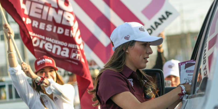 Cecilia Guadiana encabeza Mega Crucero en Saltillo