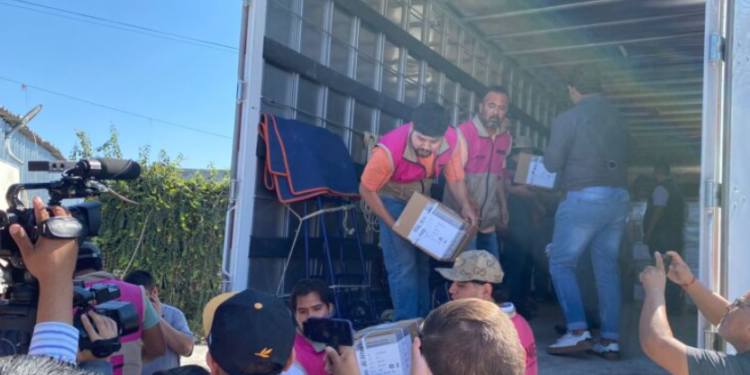 Inicia distribución de paquetes electorales en Coahuila
