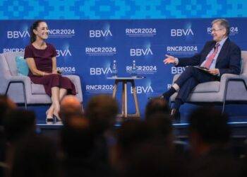 «Estamos en un momento muy bueno para México»: Claudia Sheinbaum llama a consejeros de BBVA a potenciar juntos el desarrollo del país
