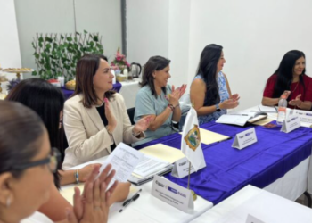 Presentan DIF Coahuila y Secretaría de las Mujeres programas de prevención de violencia de género