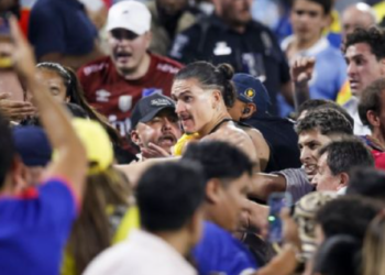 Copa América: Futbolistas uruguayos pelean con hinchas colombianos
