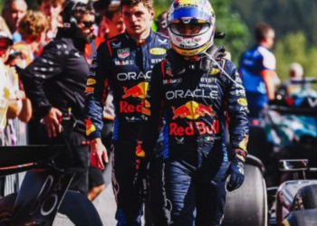Red Bull confirma continuidad de Checo Pérez junto a Max Verstappen