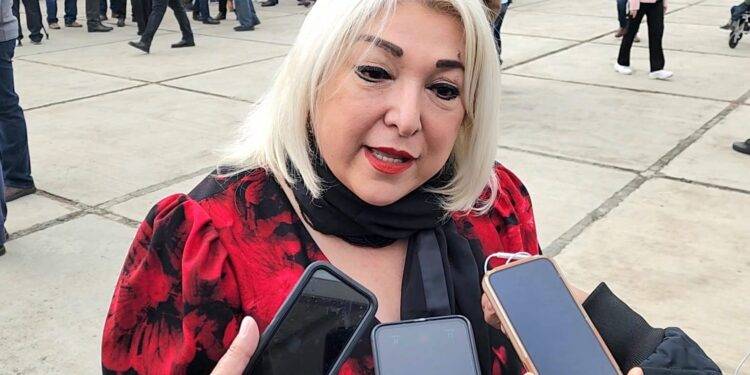 Es gratuita la atención en las Oficinas Fiscales: Adriana Lozano