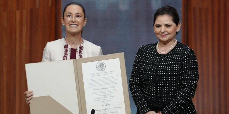 Claudia Sheinbaum recibe constancia como Presidenta electa de México por parte del Tribunal Electoral