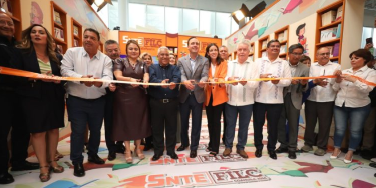 Concluye con éxito la FILC-2024 ‘Leer es de Gigantes’