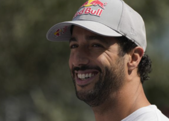 Red Bull despide a Daniel Ricciardo