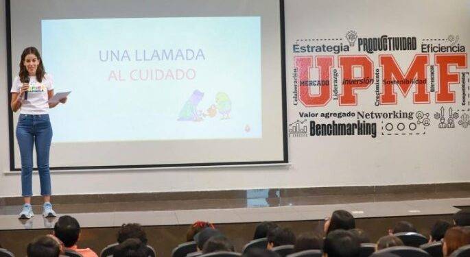 Inspira Coahuila lleva atención en salud mental a universitarios