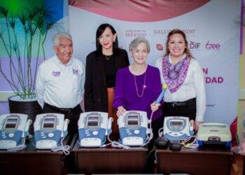 Entrega María de Villarreal prótesis y aparatos ortopédicos a pacientes de 21 municipios