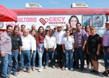 Lleva Cecilia Guadiana el Consultorio Móvil a Ramos Arizpe