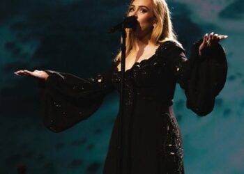 Adele anuncia su retiro de los escenarios con un emotivo mensaje tras su concierto número 100