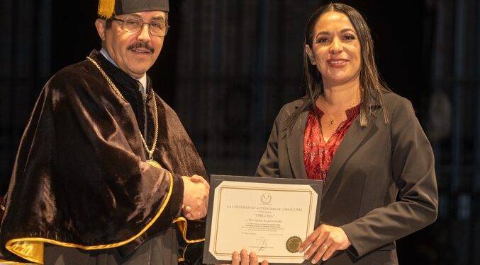 Reconoce la UAT a investigadora con el premio “Dr. Norberto Treviño Zapata”