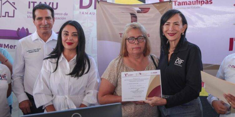 Atiende DIF Tamaulipas a familias de Valle Hermoso a través de la brigada “Transformando Familias”