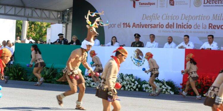 Encabeza Américo Villarreal desfile por el 114 Aniversario del Inicio de la Revolución Mexicana