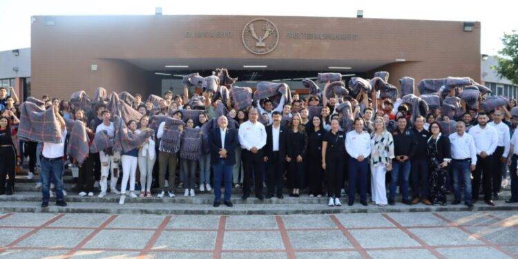 Apoyará la UAT a familias vulnerables en la temporada invernal