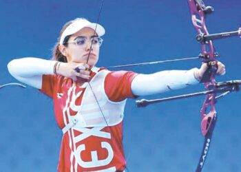 Ana Paula Vázquez da en el blanco y hace historia en París 2024